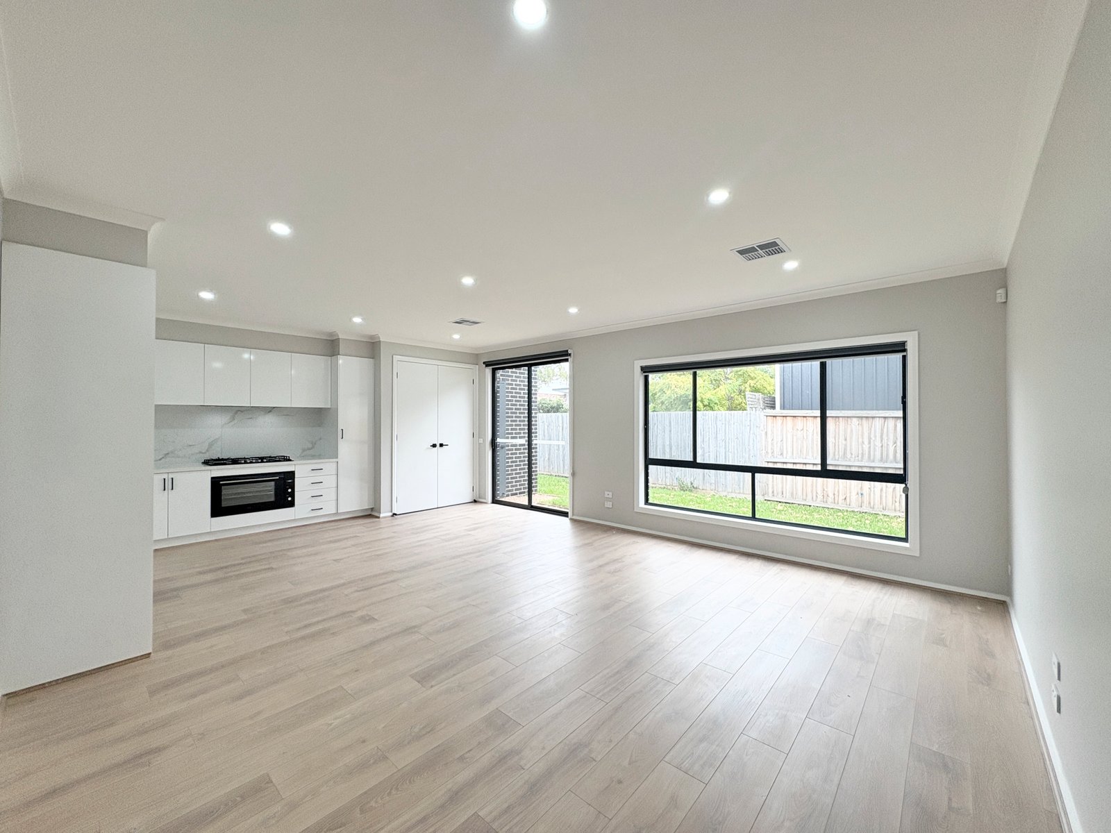 Gallery: 4/47 Rennie Street