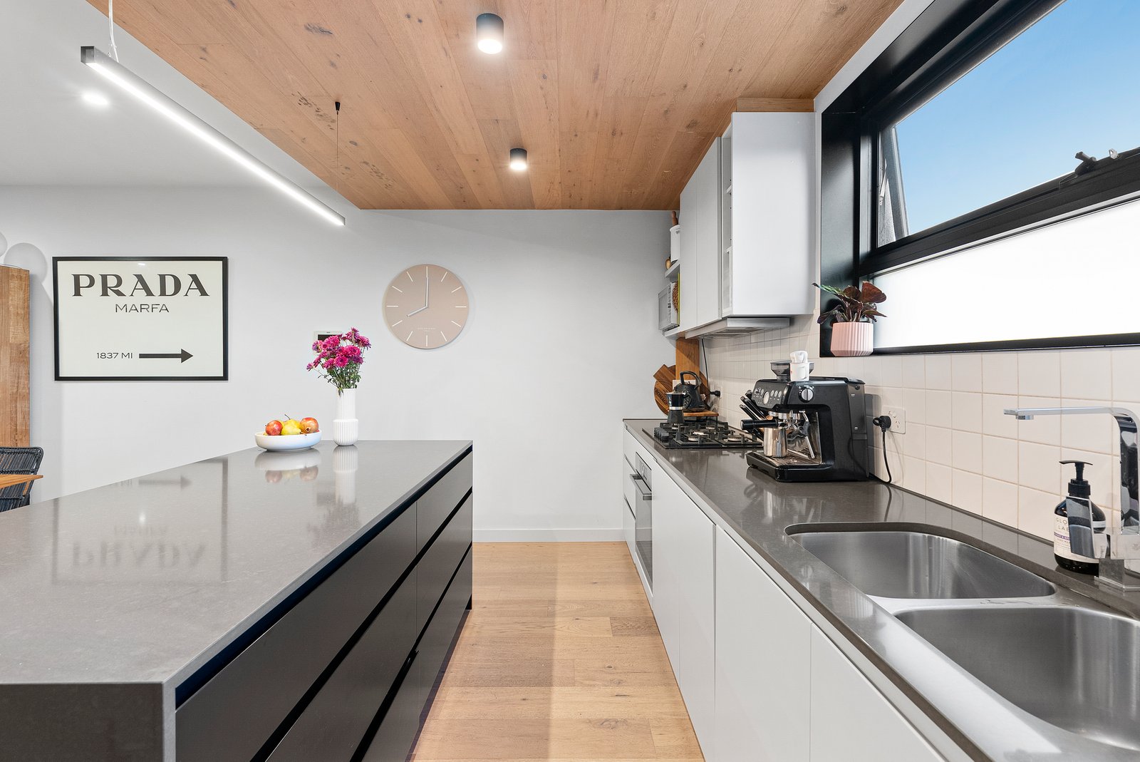 Gallery: 4/47 Wheeler Street