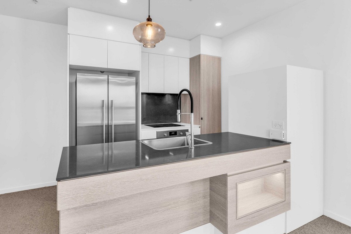 44/72 The Esplanade Burleigh Heads 5