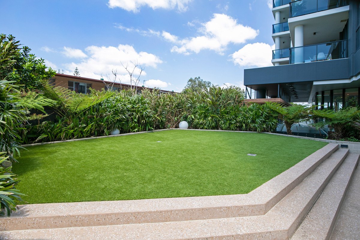 44/72 The Esplanade Burleigh Heads 12