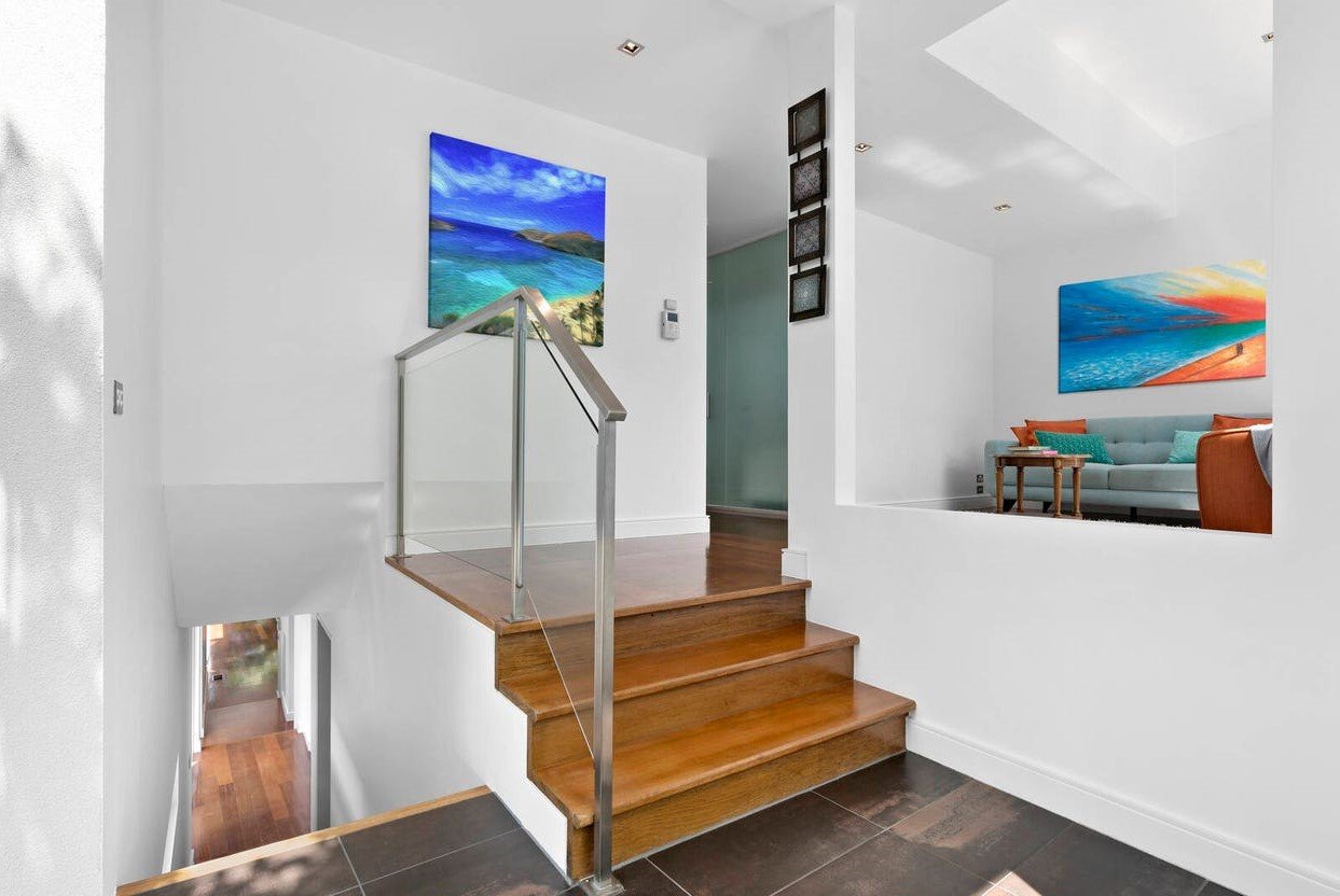 Gallery: 447A Balcombe Road