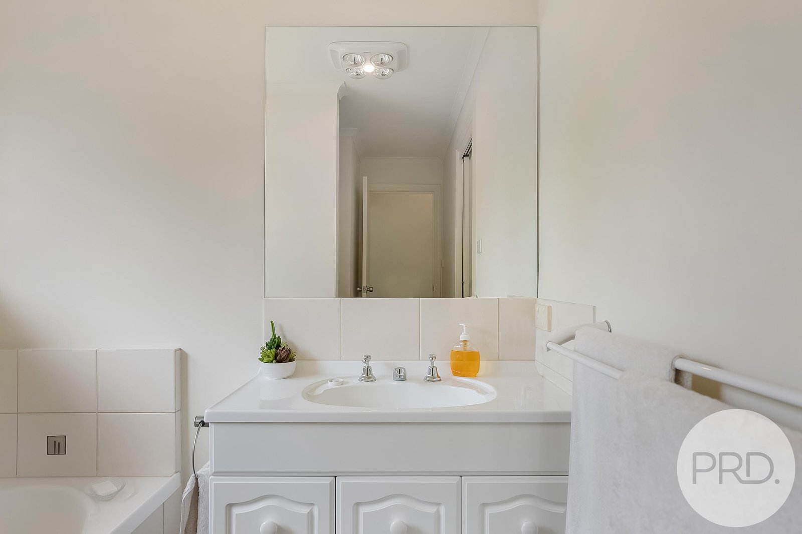 4/47a Norman Circle GLENORCHY 14