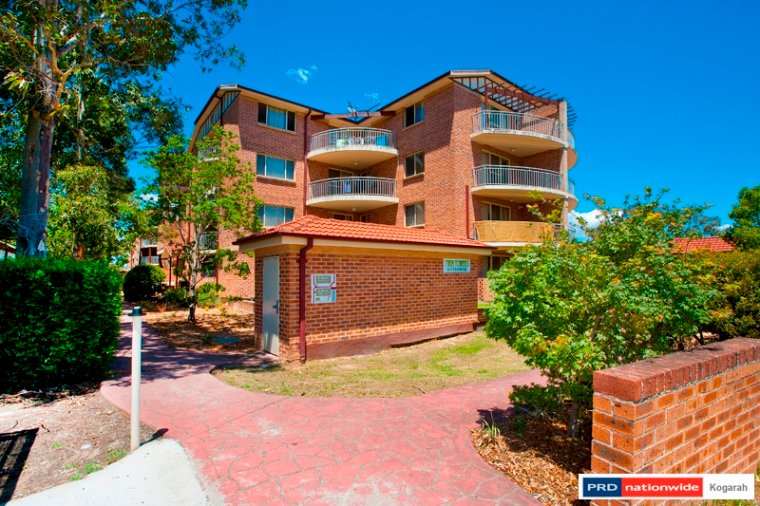 44/8-10 Fourth Avenue BLACKTOWN 1