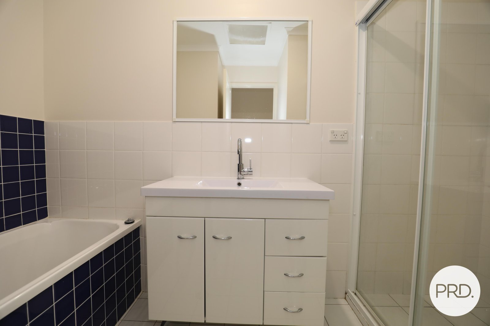 4/48 Lampard Circuit BRUCE 8