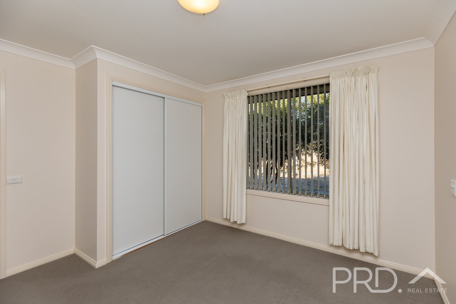 44/84 Currawong Road TUMUT 15