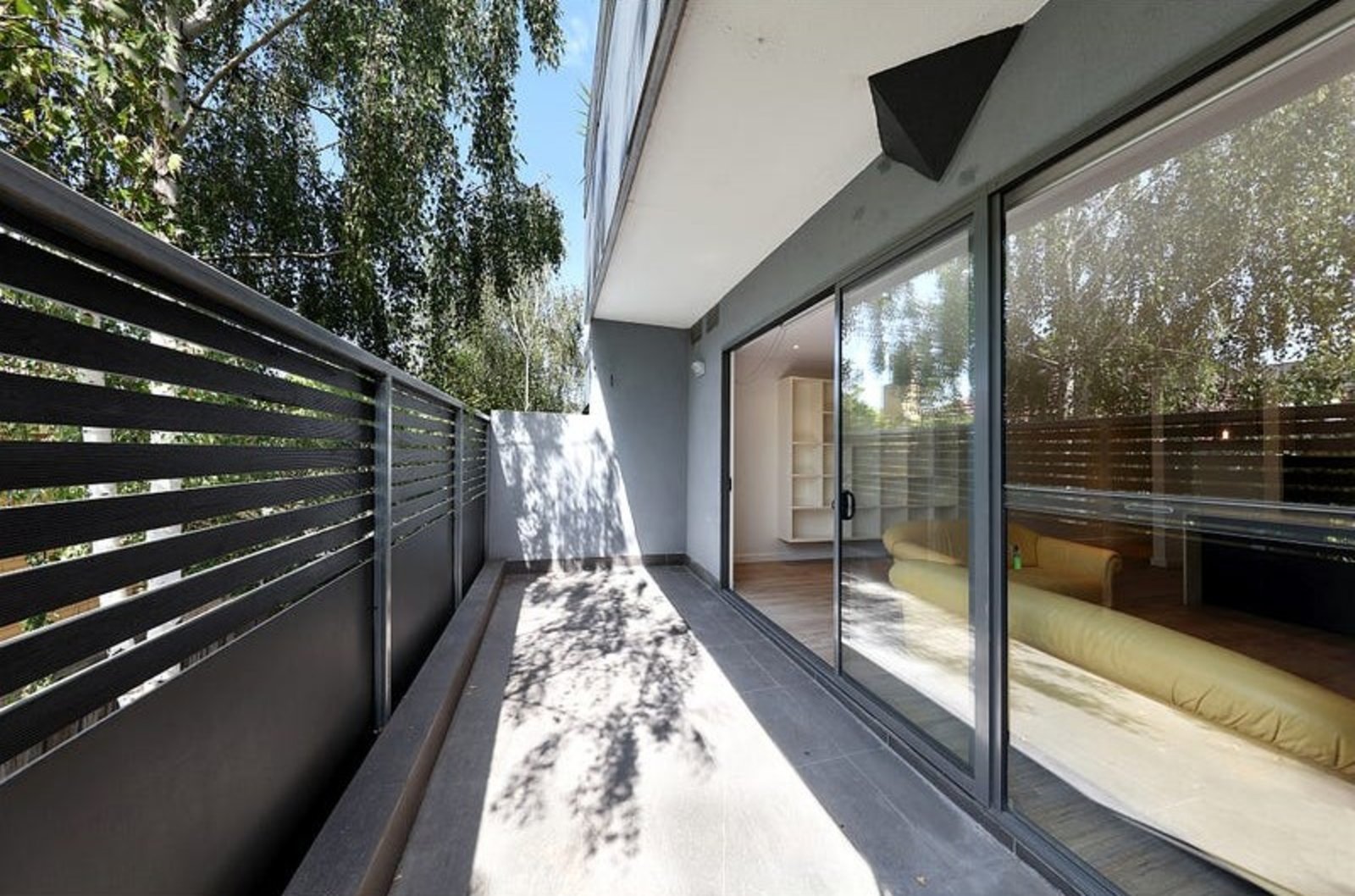 Gallery: 4/487 Highett Road