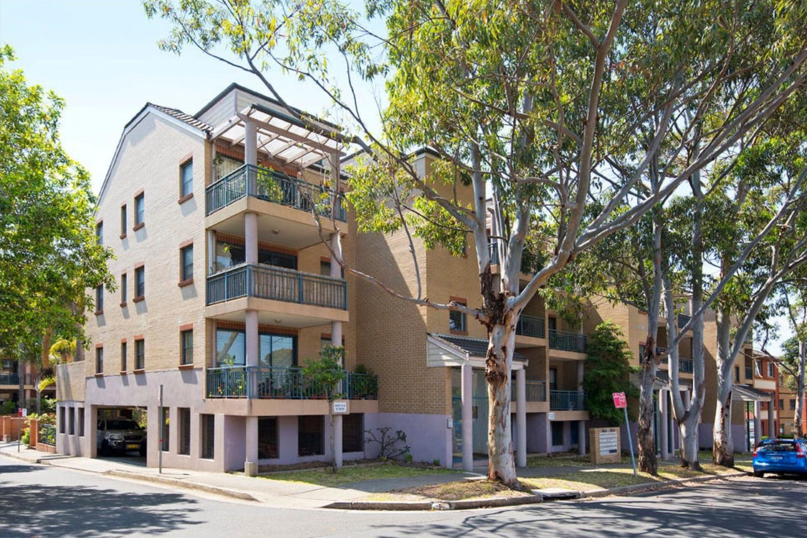 4/49 Baird Avenue MATRAVILLE 1