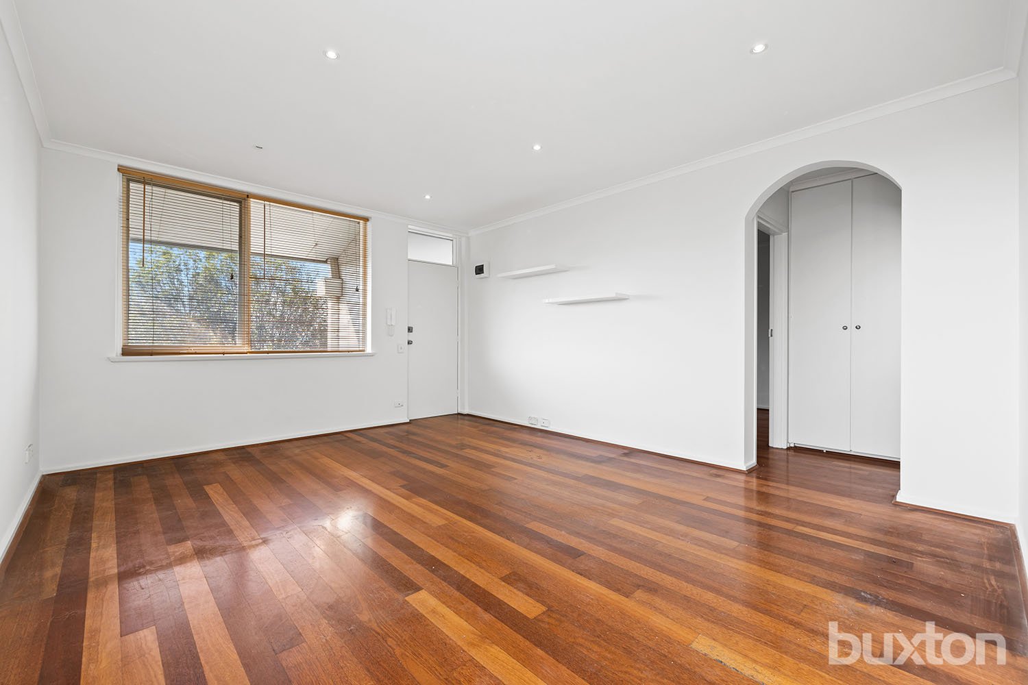 Gallery: 4/49 Balcombe Road