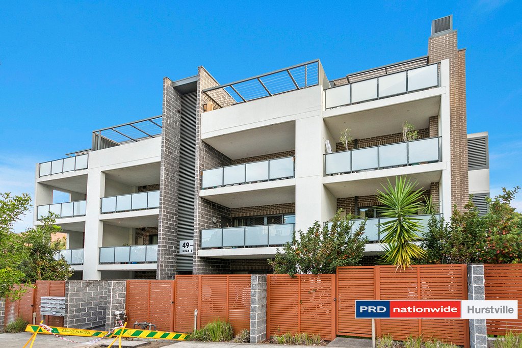 4/49 Gray Street KOGARAH 1