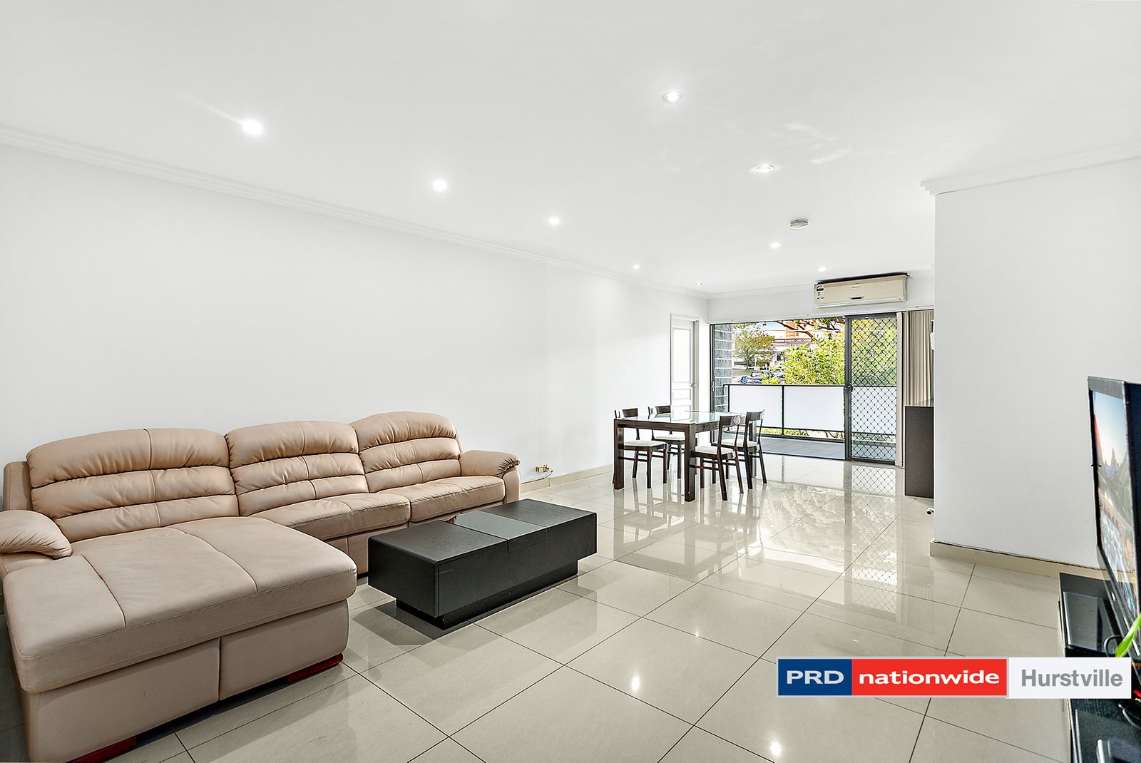 4/49 Gray Street KOGARAH 2