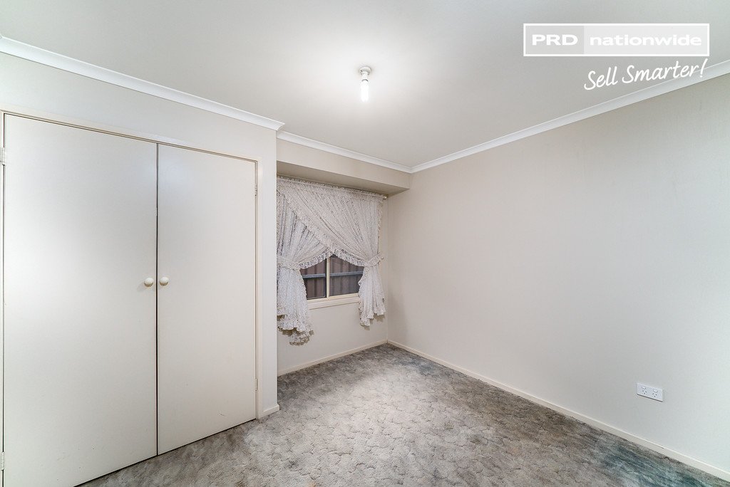 449 Lake Albert Road LAKE ALBERT 6