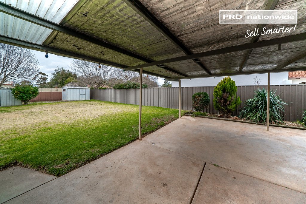 449 Lake Albert Road LAKE ALBERT 10