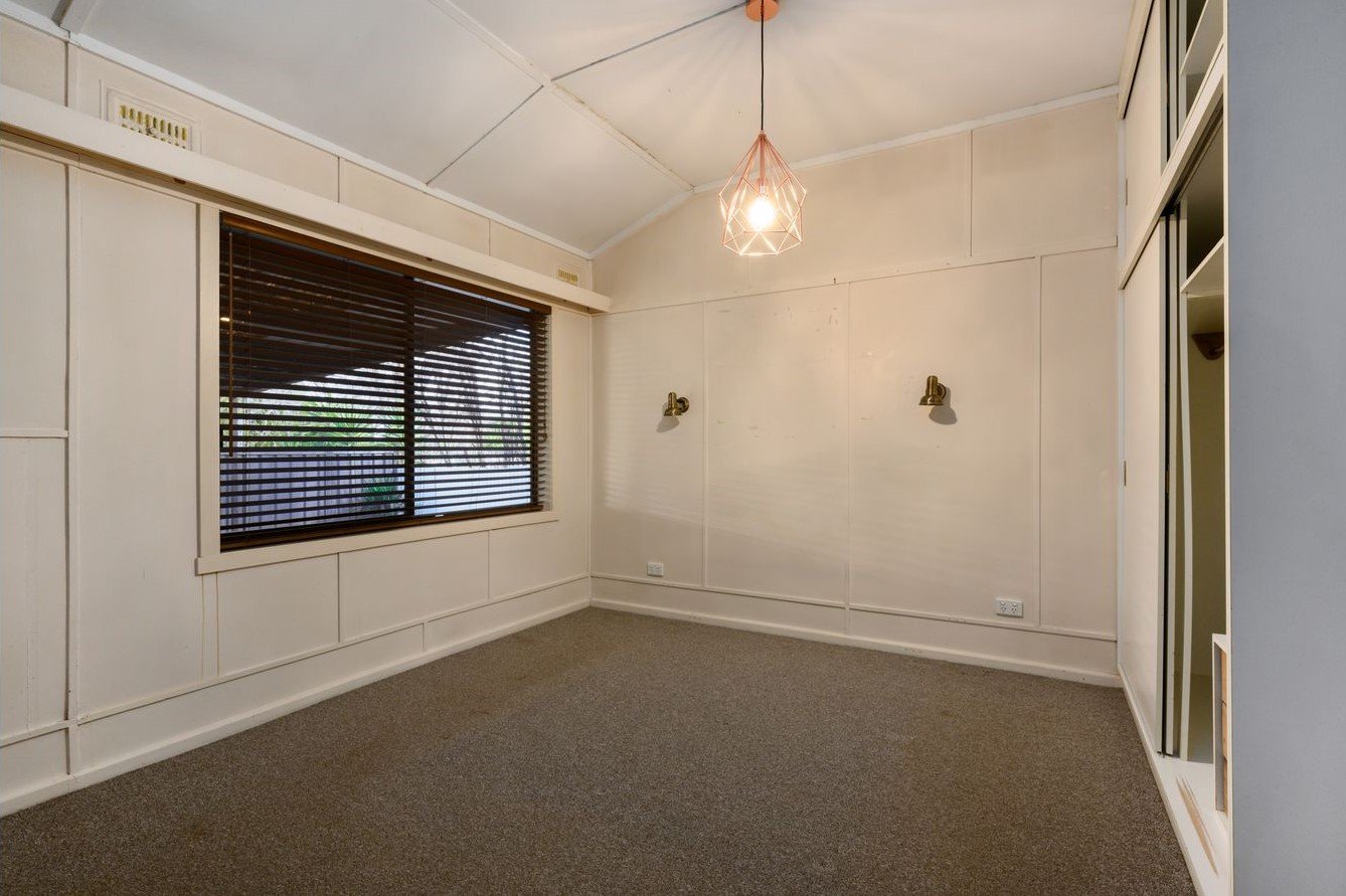 449 McDonald Road LAVINGTON 6