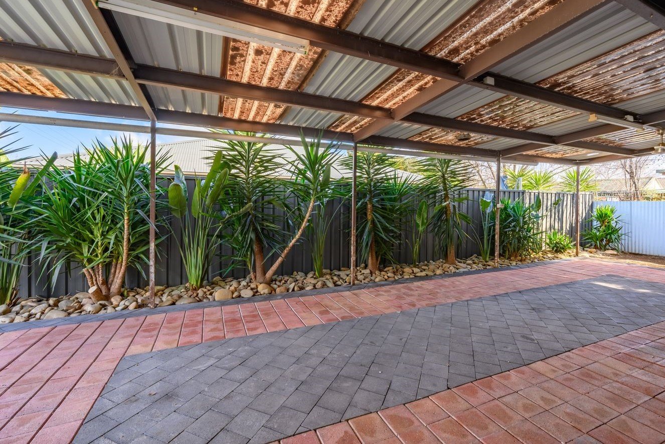 449 McDonald Road LAVINGTON 7