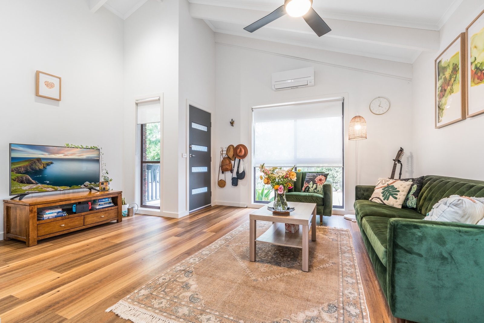 Gallery: 4/49 Oberon Drive