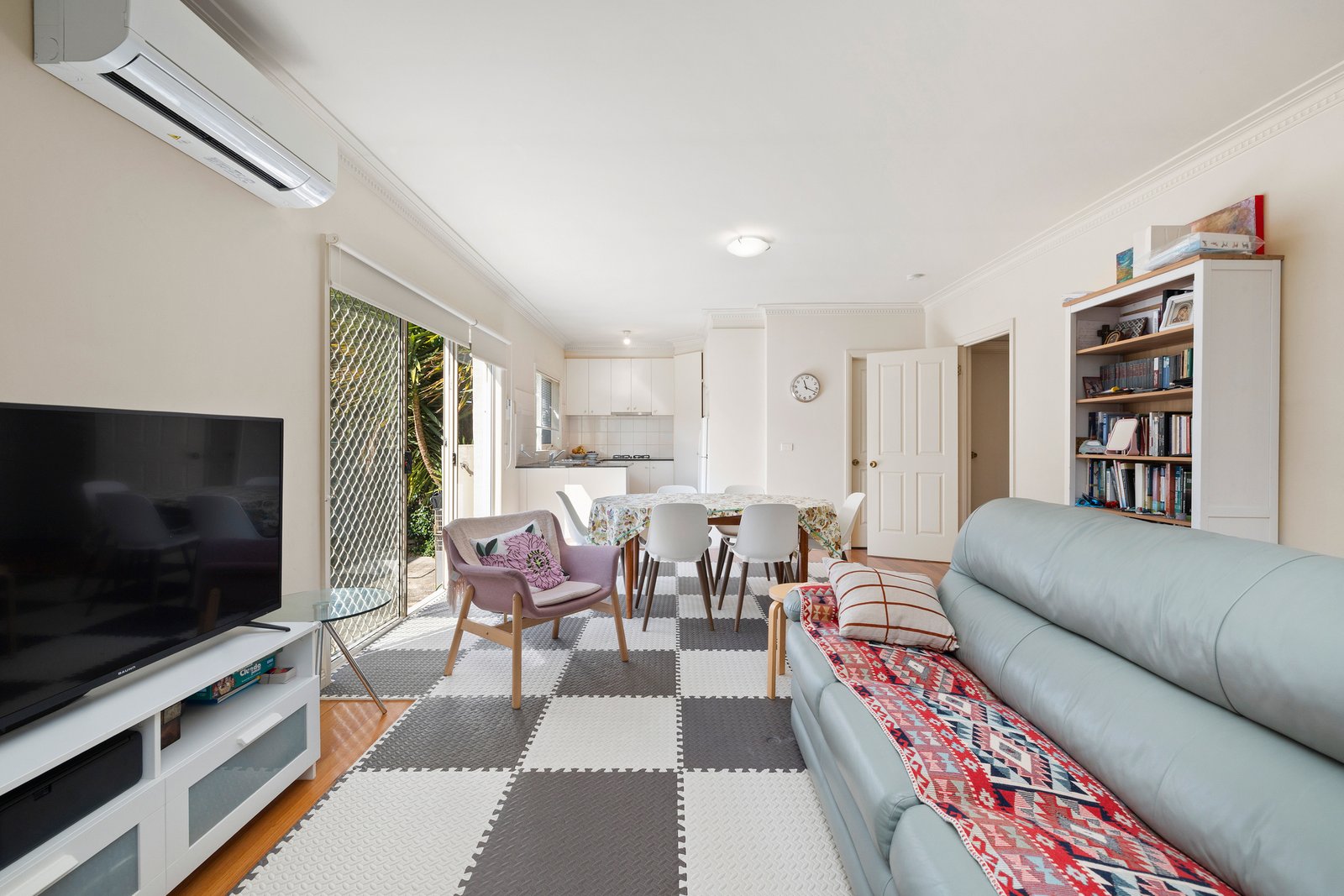 Gallery: 44A Clay Street