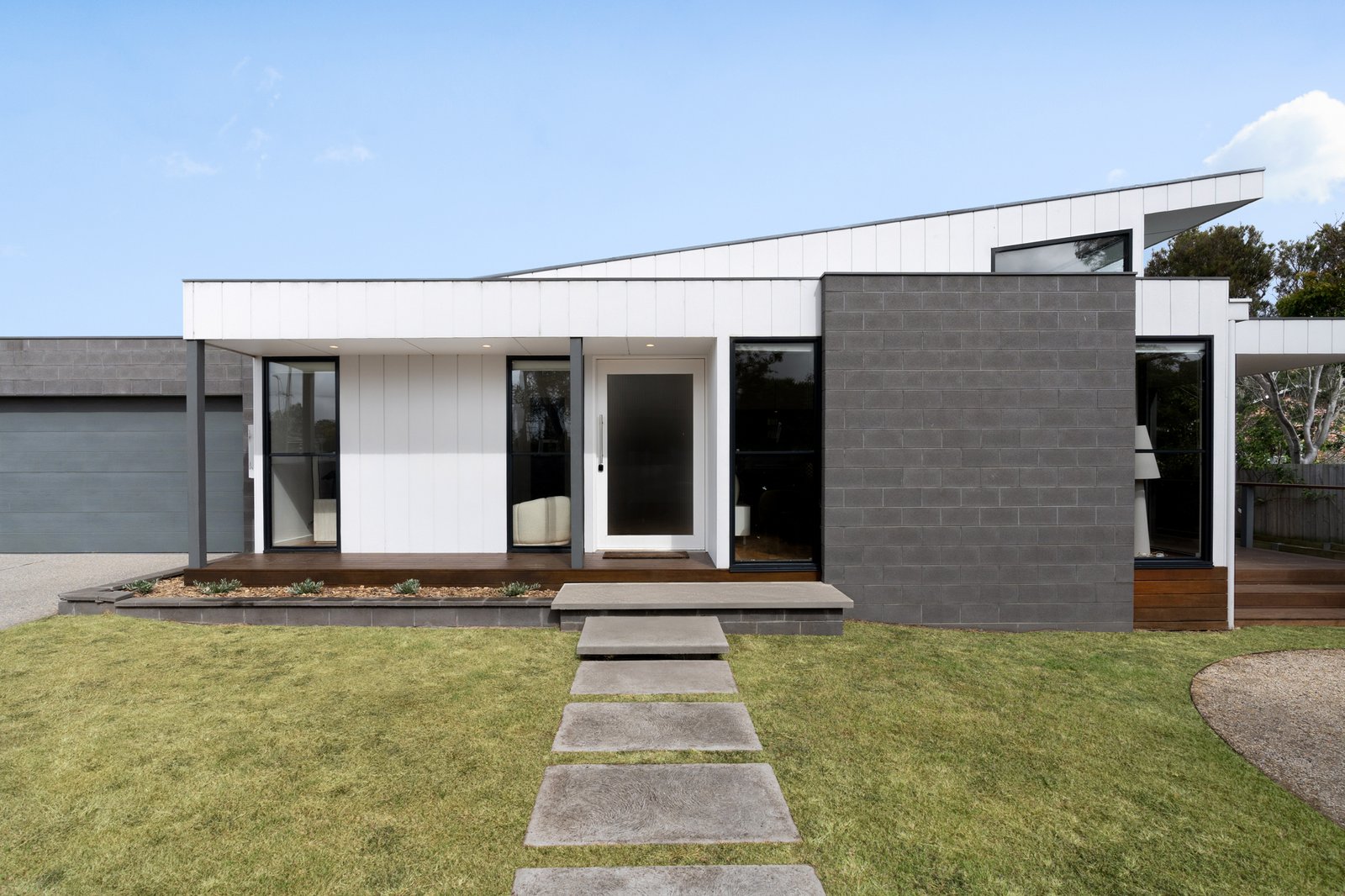 Gallery: 44A Truemans Road
