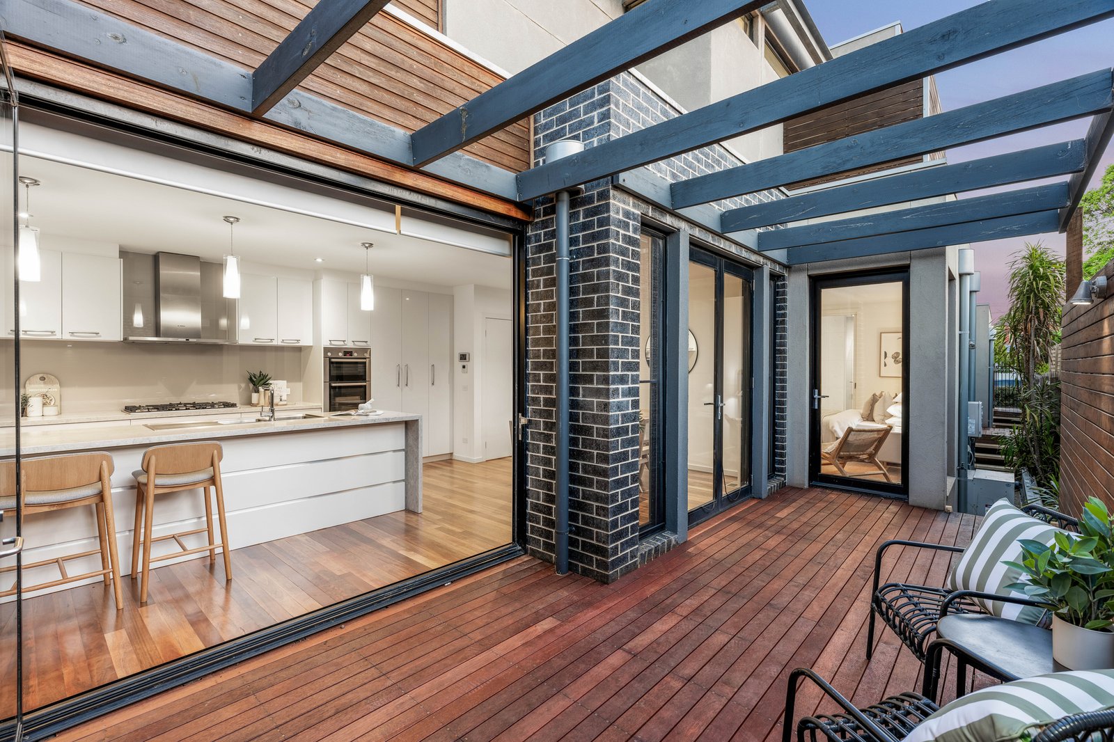 Gallery: 44B Gardenvale Road