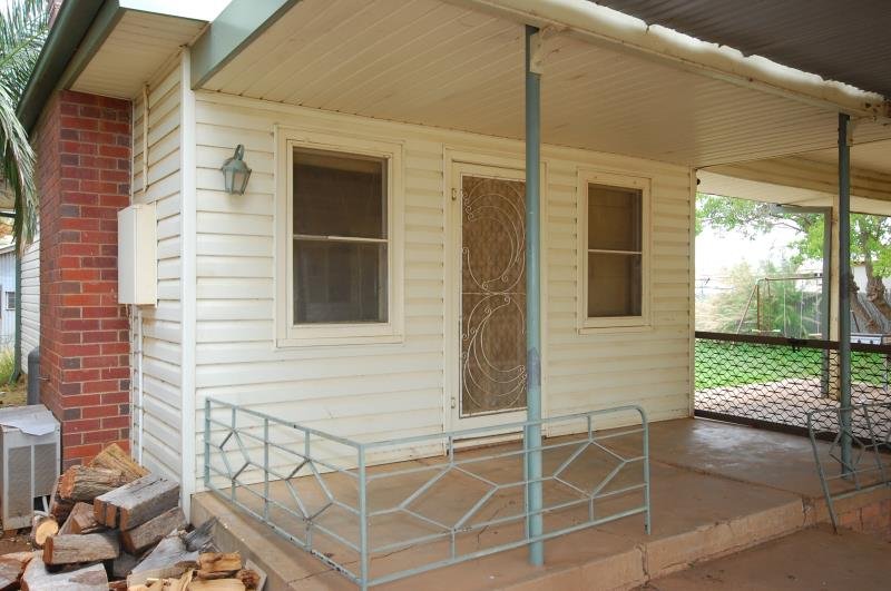 44b Green Street LOCKHART 1