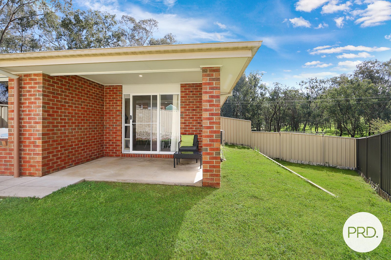 44B Royce Crescent LAVINGTON 8