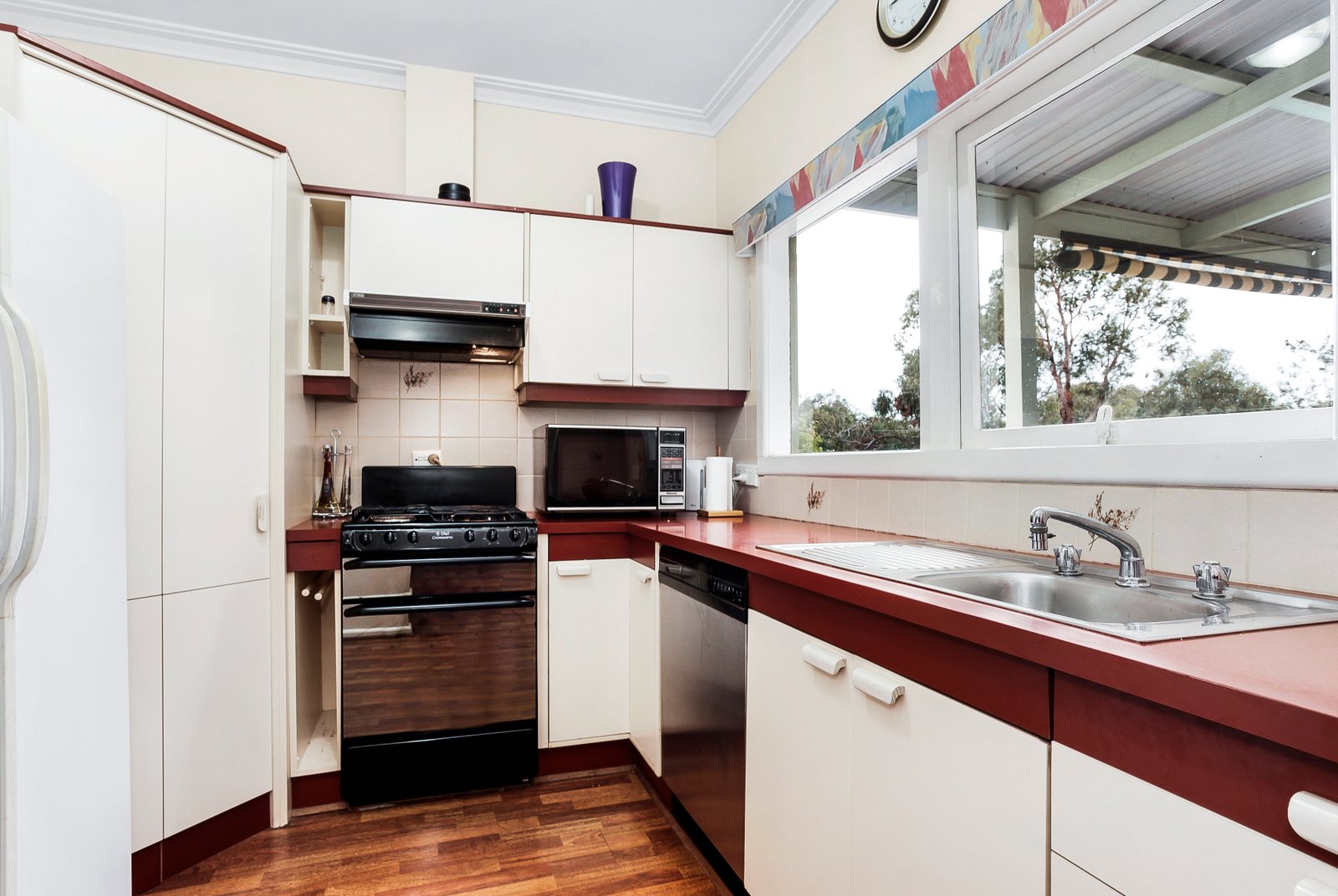 Gallery: 45 Ashwood Drive