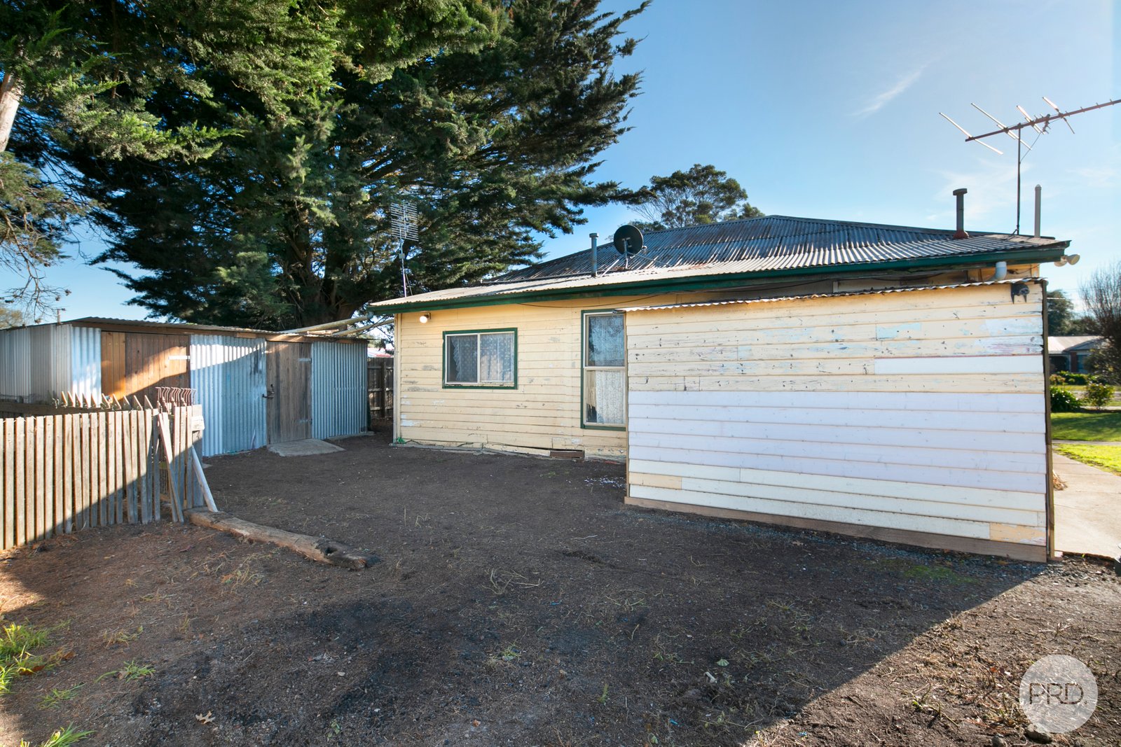 45 Atkinson Street BALLAN 11
