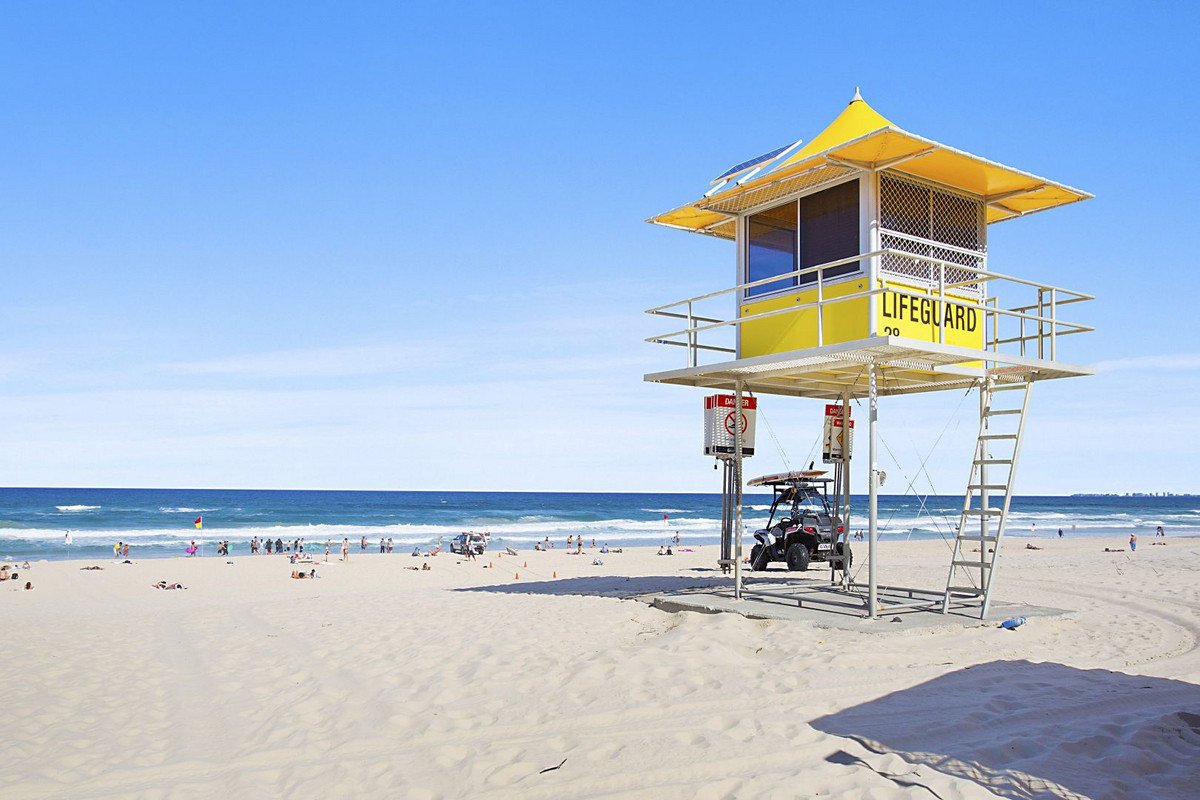 4/5 Australia Avenue BROADBEACH 11
