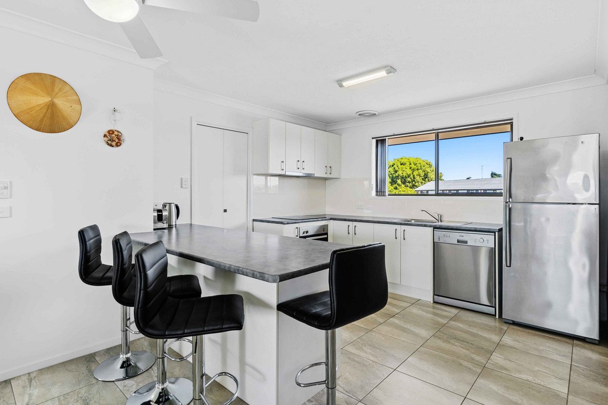 4/5 Barbet Place Burleigh Waters 6