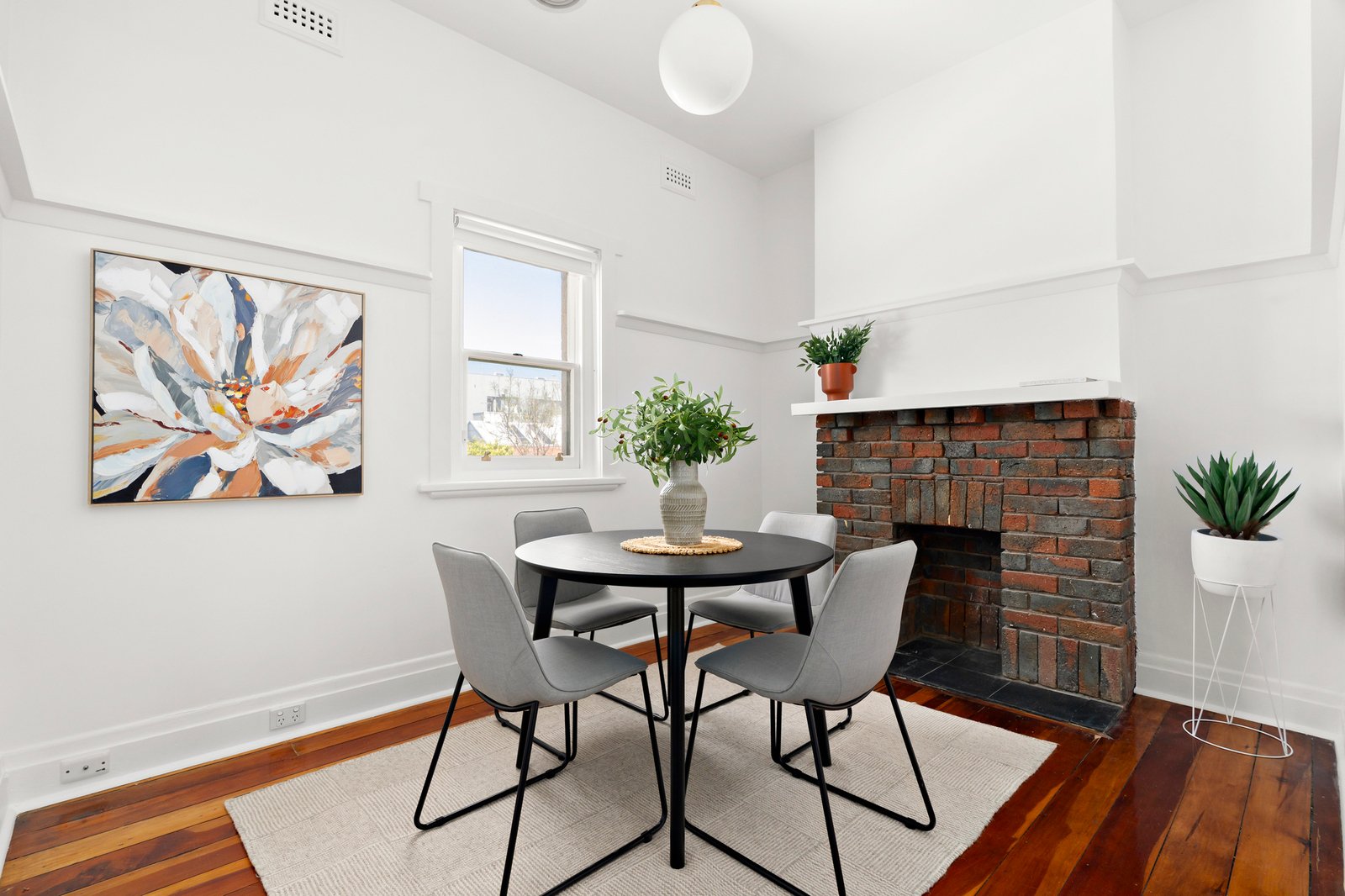 4/5 Beach Avenue, Elwood, 3184