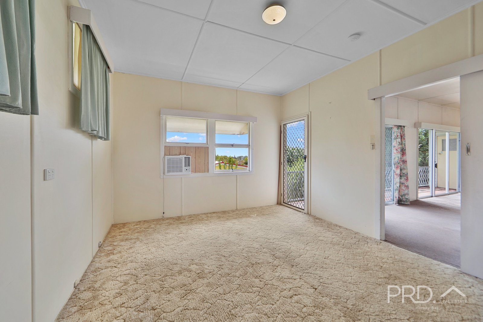 45 Bideford Street TORQUAY 14