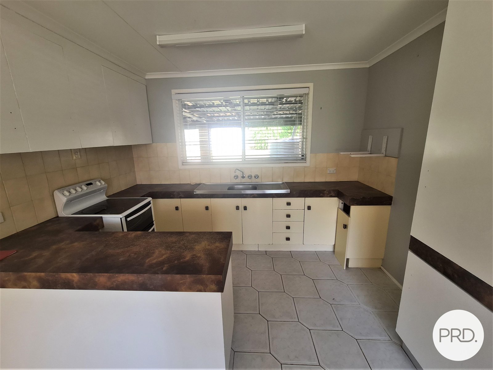 45 Blomfield Street MIRIAM VALE 2