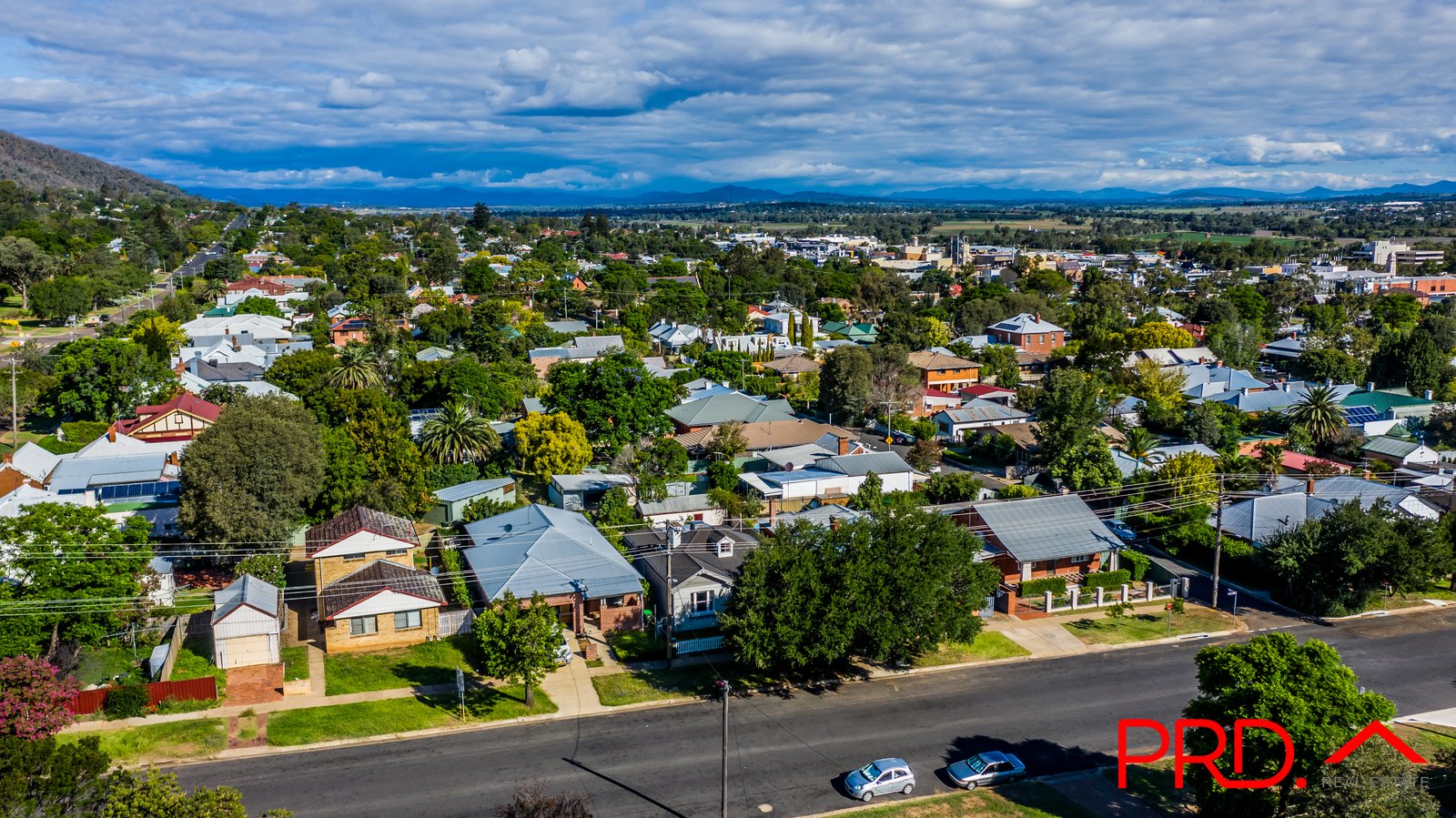 45 Bourke Street TAMWORTH 4