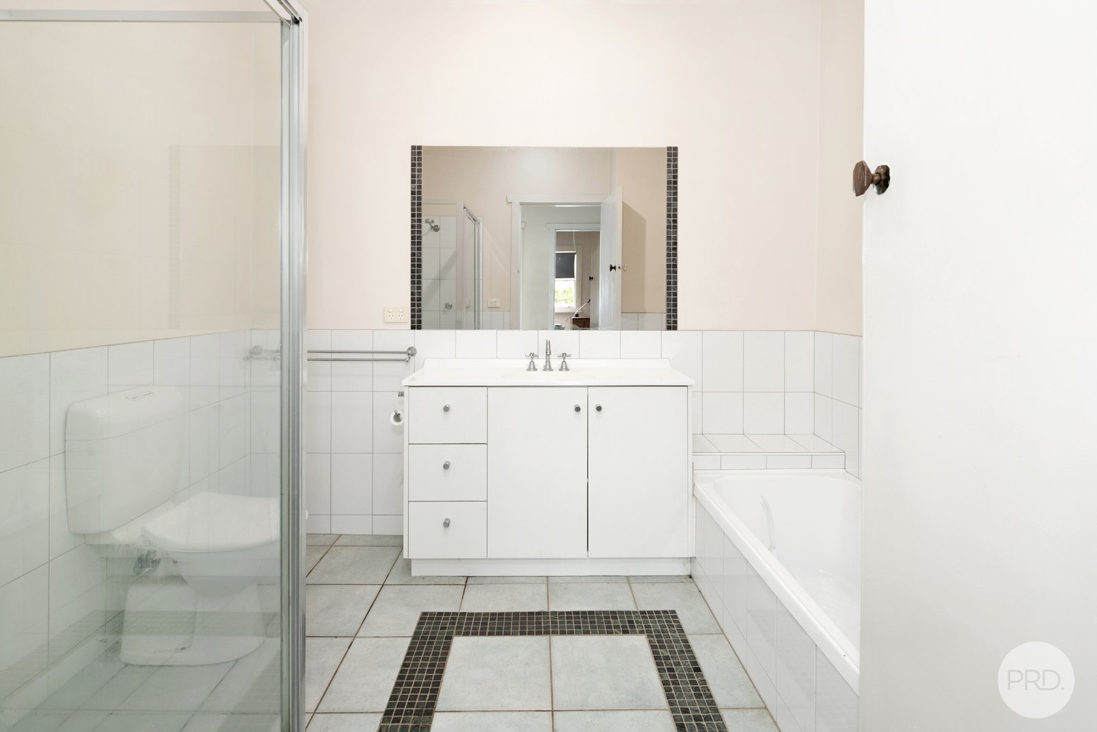 45 Bradbury Street BROWN HILL 9