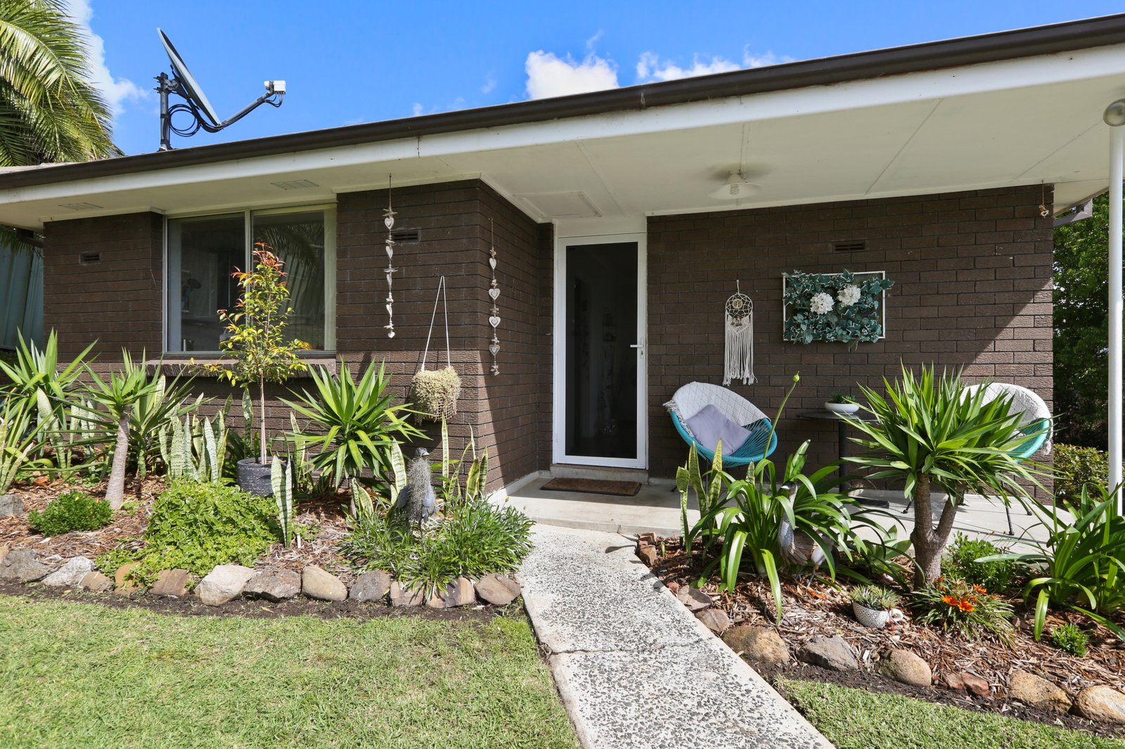 4/5 Brolga  KANAHOOKA 2