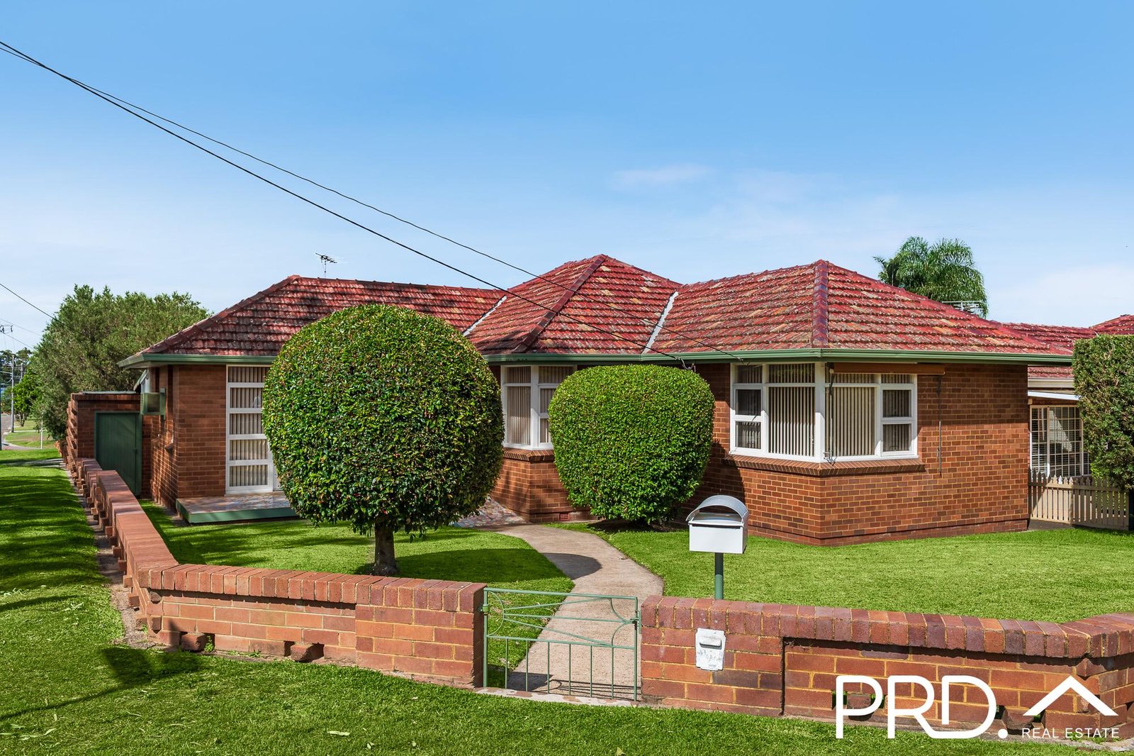 45 Burns Road PICNIC POINT 9