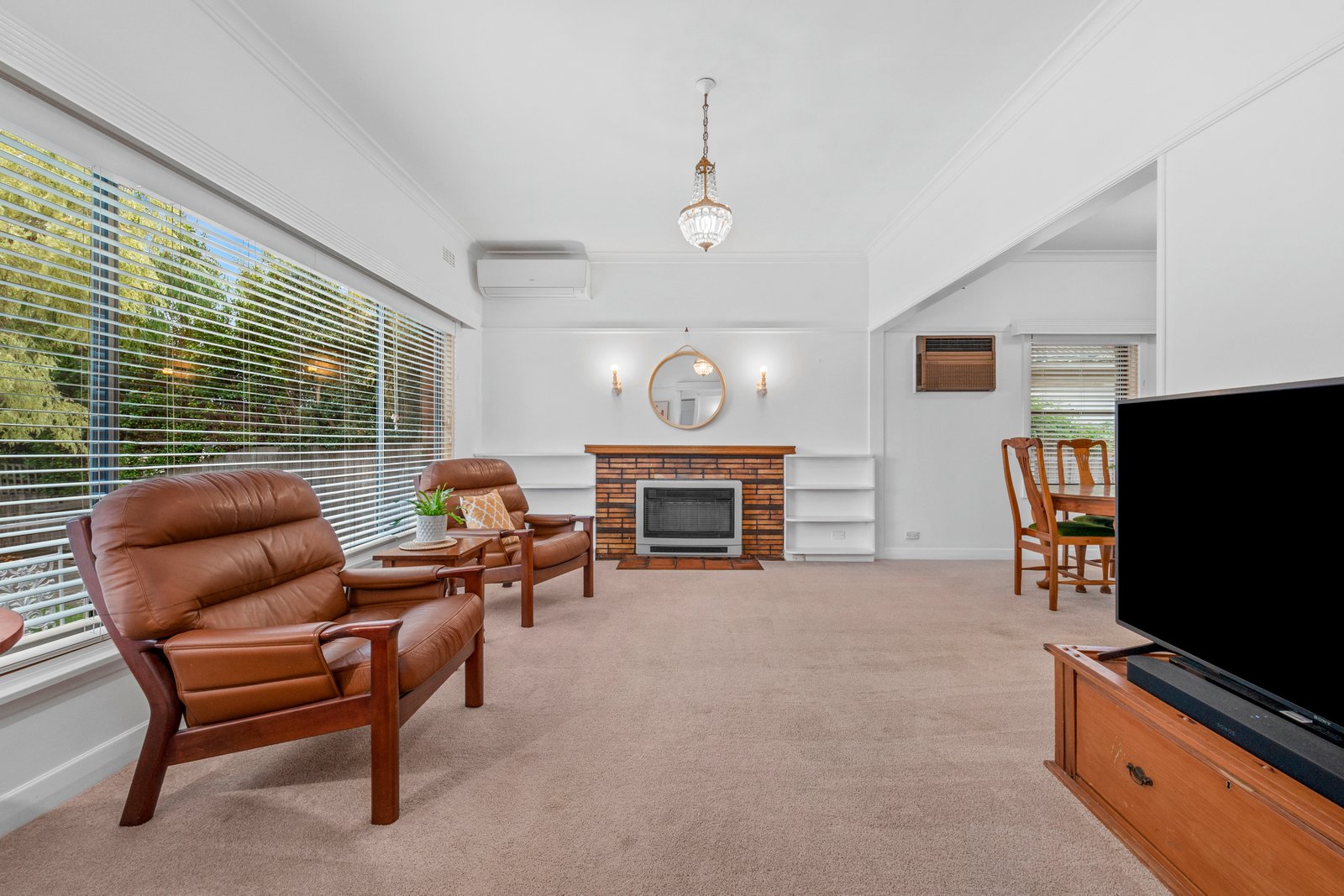 Gallery: 45 Calder Street