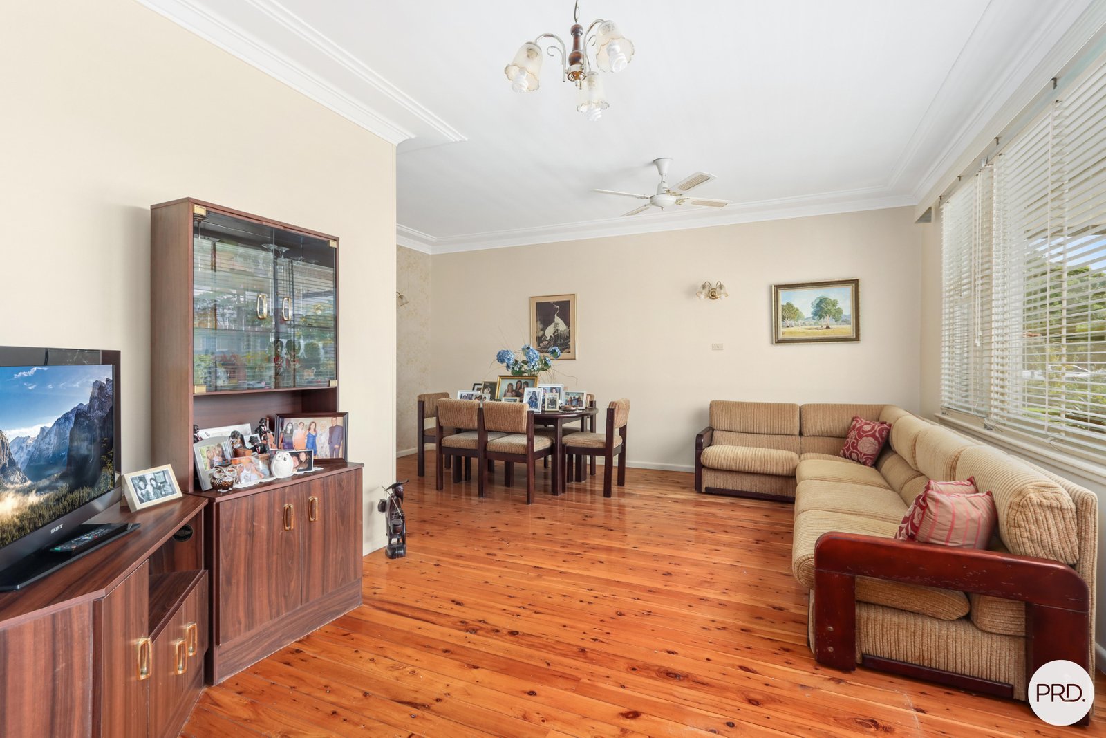 45 Caledonia Crescent PEAKHURST 2