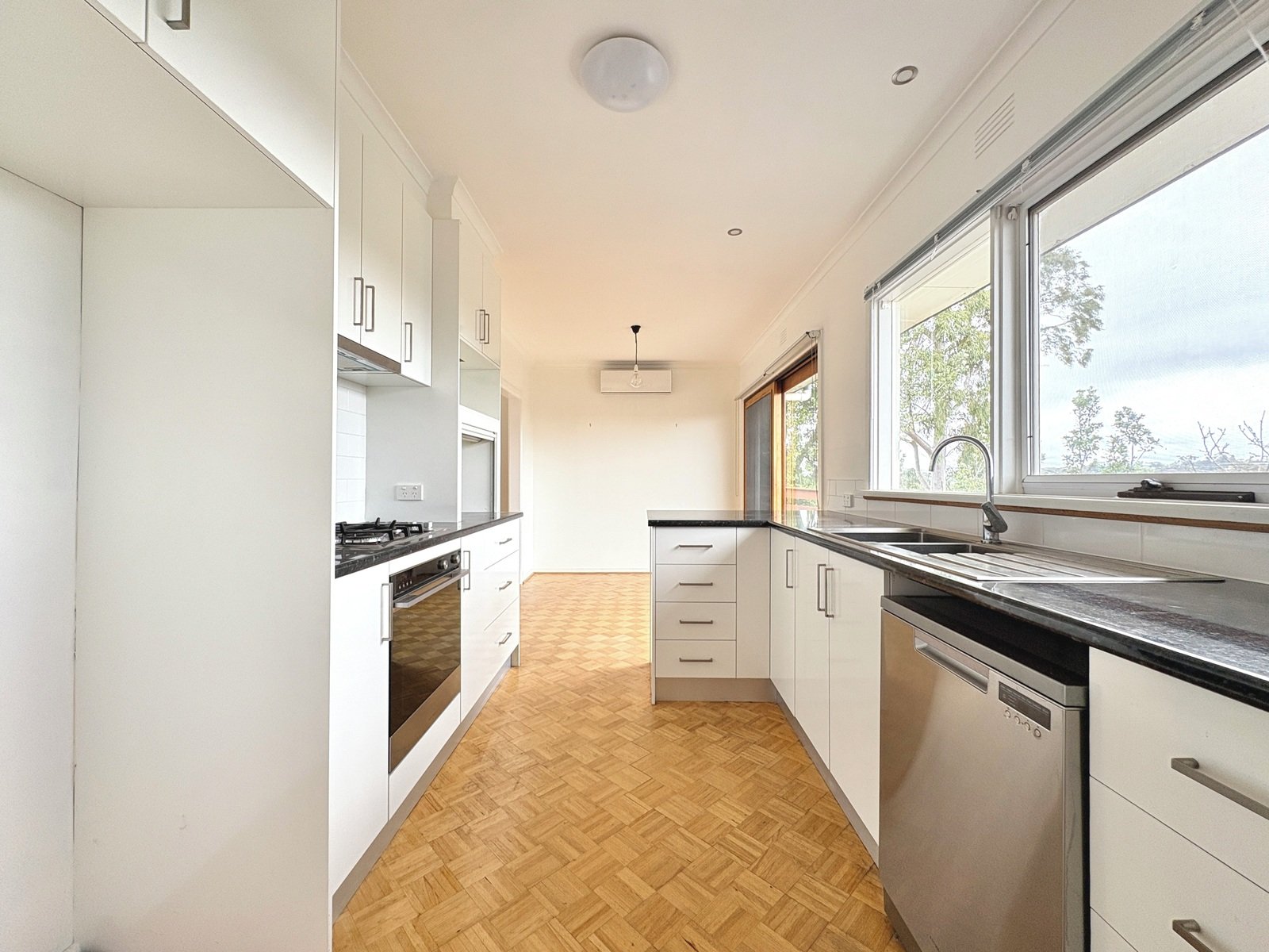 Gallery: 45 Cara Road