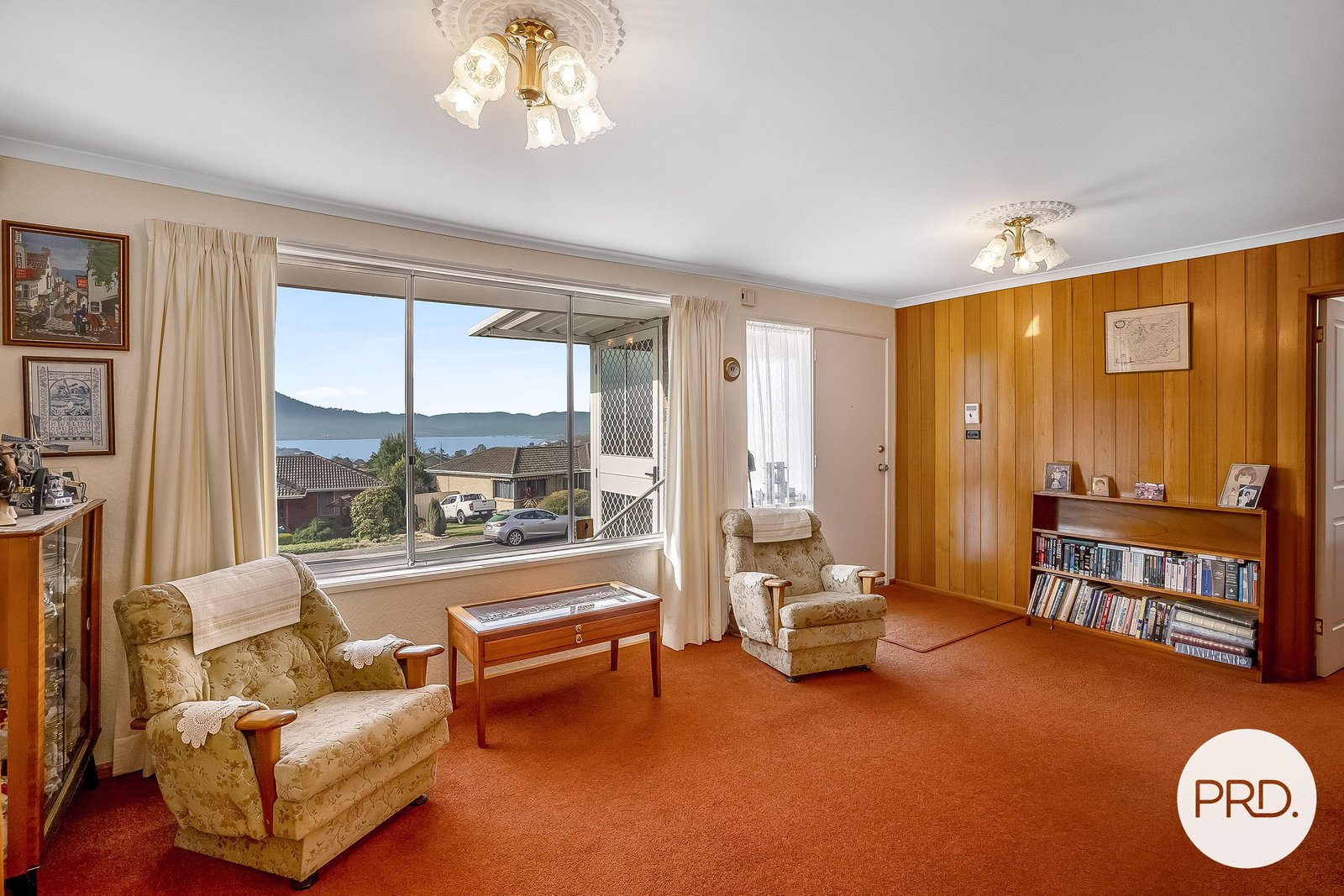 45 Chandos Drive BERRIEDALE 4