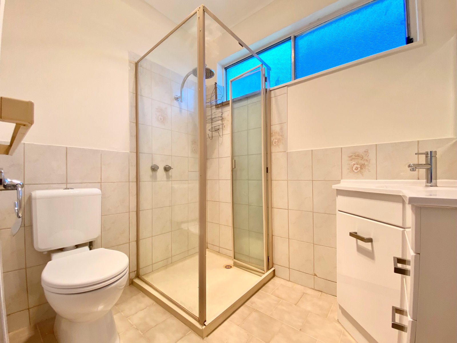 Gallery: 45 Clayton Road