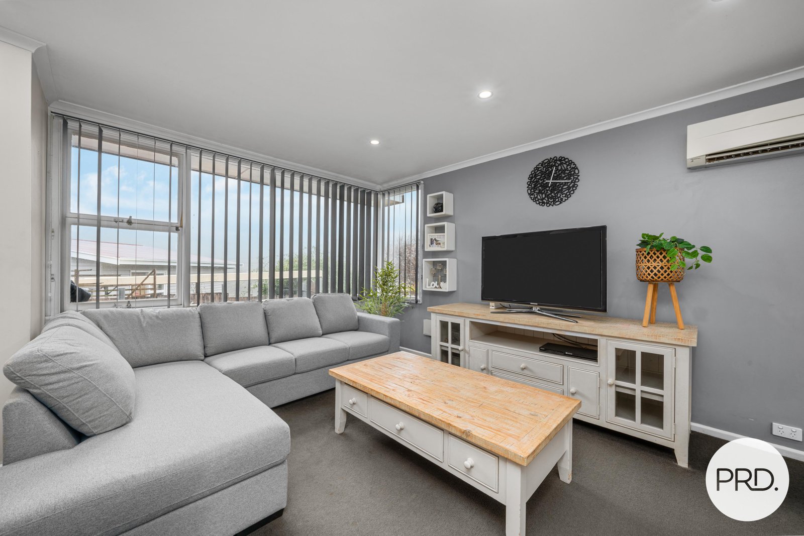 45 Currajong Street MORNINGTON 2