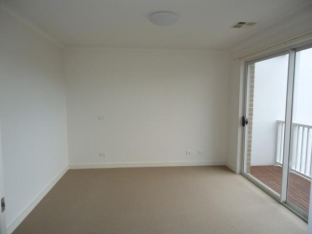 Gallery: 45 Dresden Drive