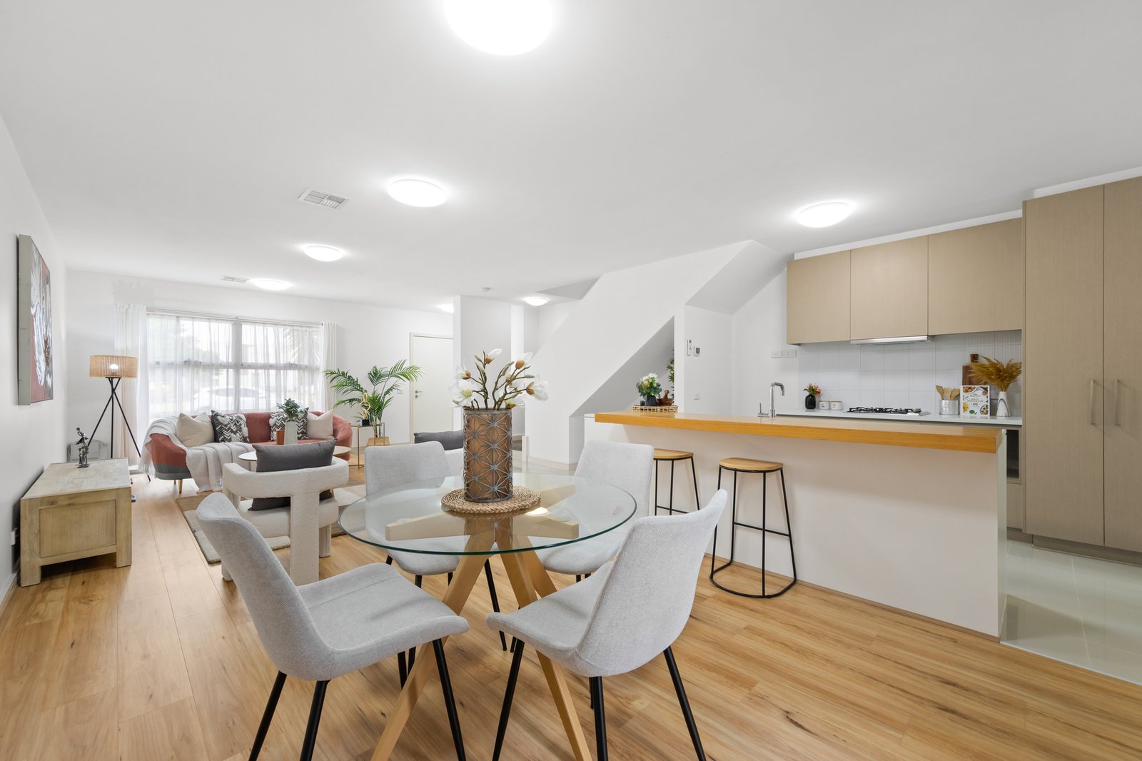 Gallery: 45 Dresden Drive