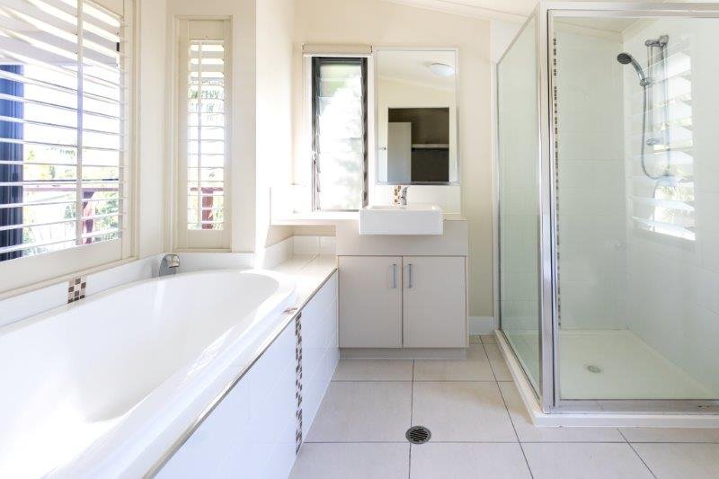 45 Eshelby Drive CANNONVALE 8