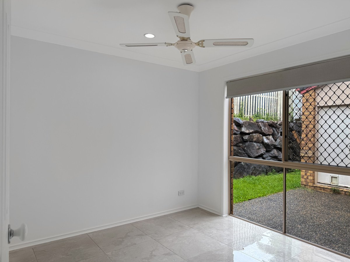 45 Feathertop Crescent Pacific Pines 10