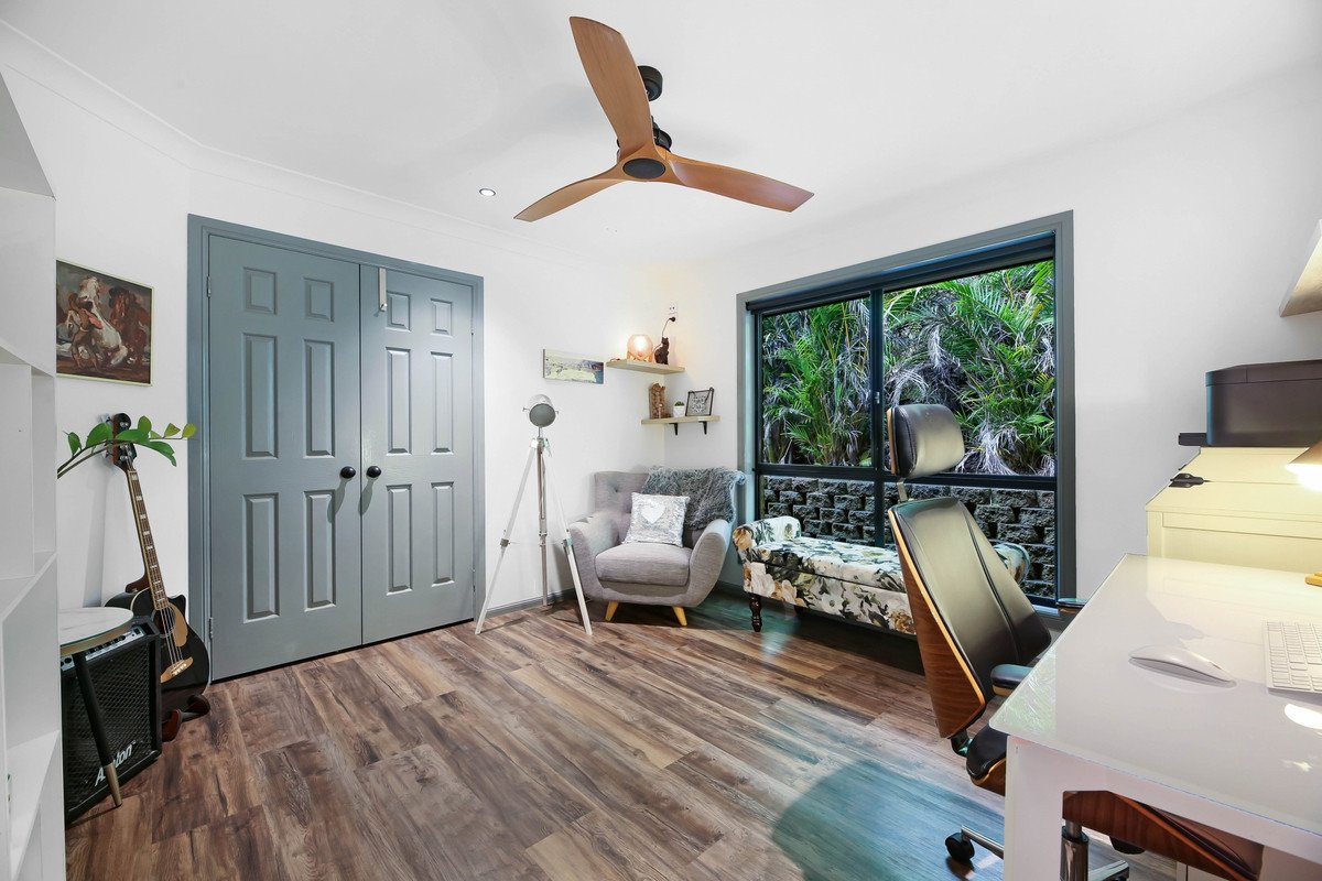 45 Forest Drive Elanora 11