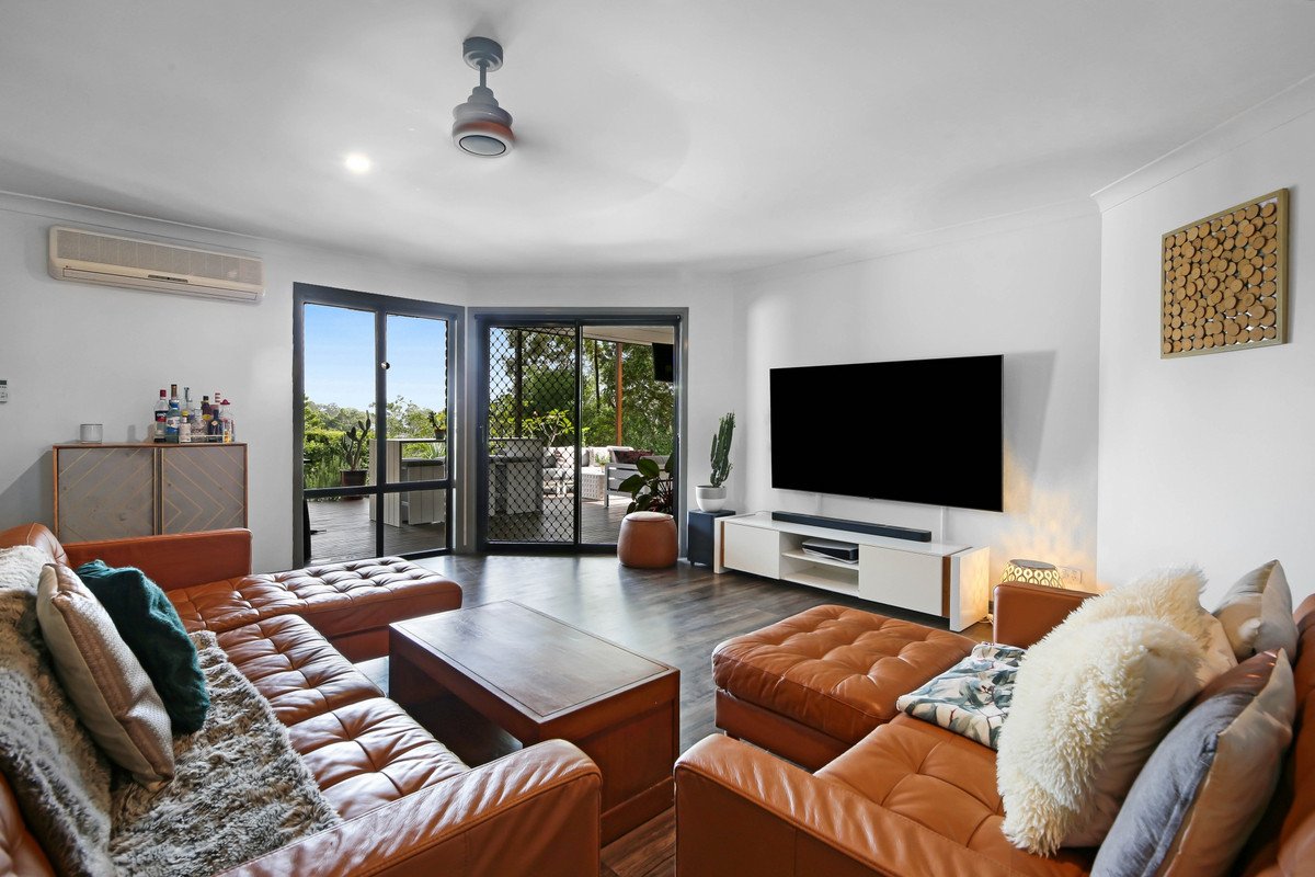 45 Forest Drive Elanora 12