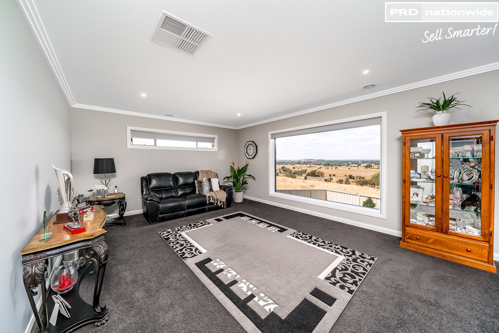 45 Franklin Drive ESTELLA 2