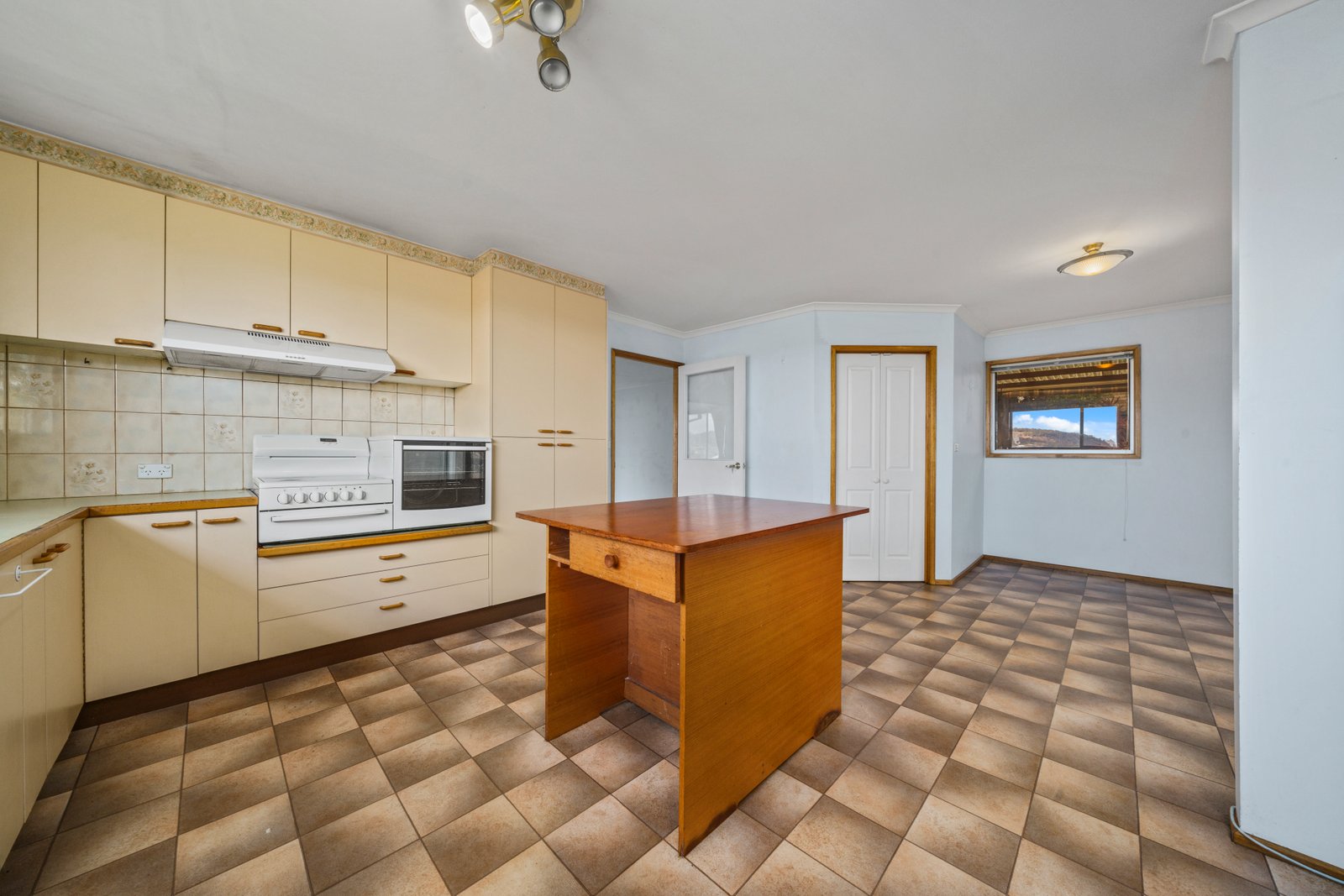 45 Girrabong Road LENAH VALLEY 5