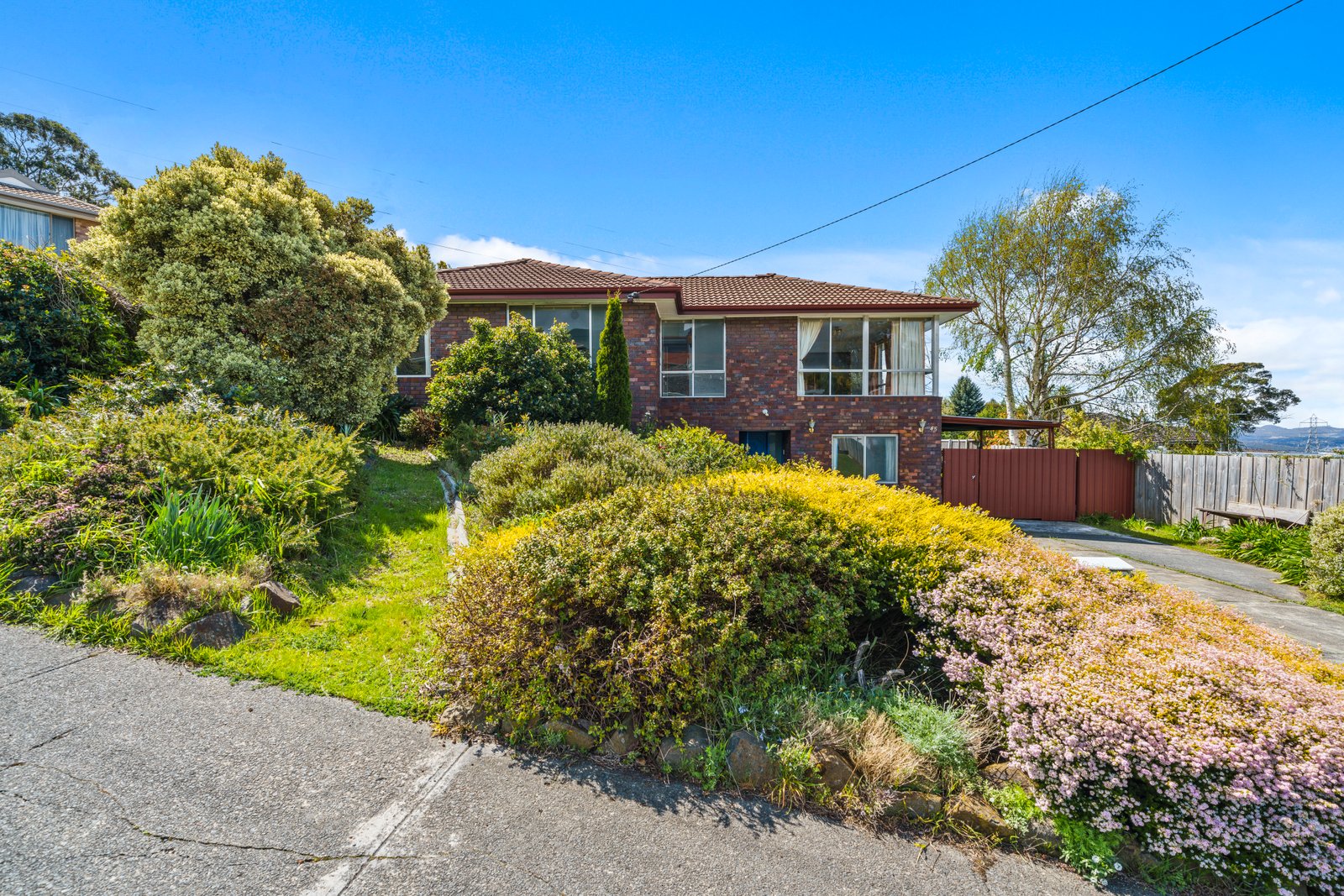 45 Girrabong Road LENAH VALLEY 24